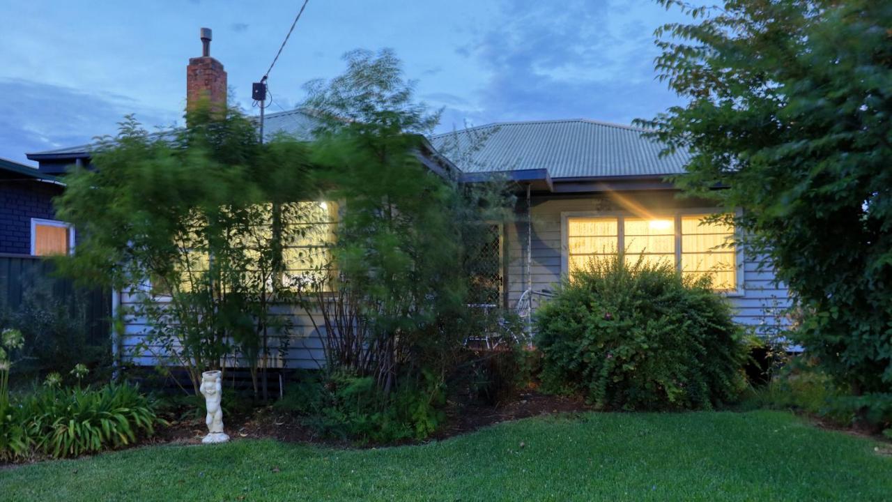 Sun Centre Motel Swan Hill Exterior photo